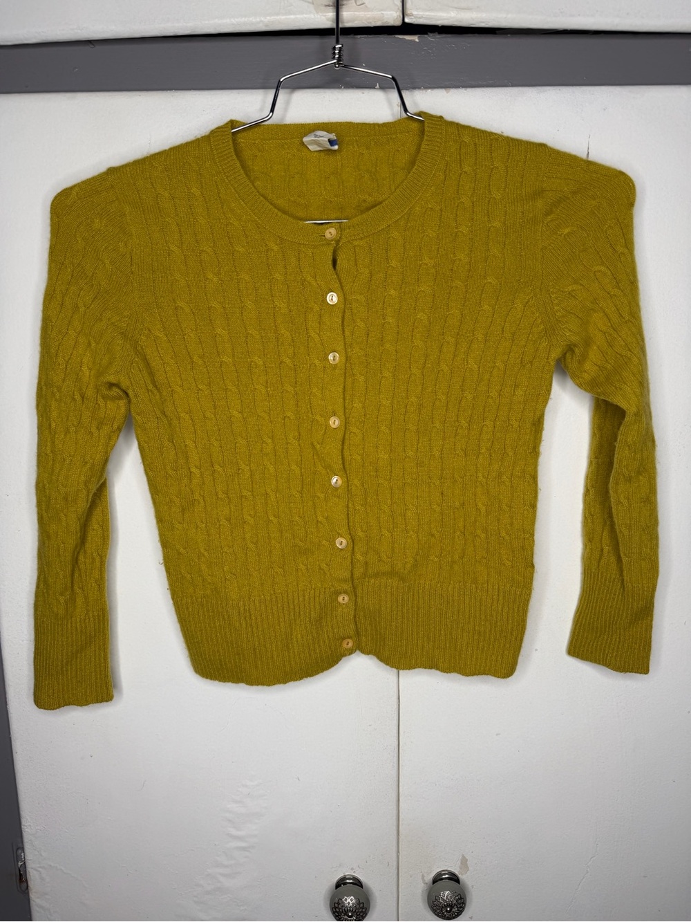 J. Crew Women Cable Knit Button-Front 100% Cashmere Cardigan chartreuse Small